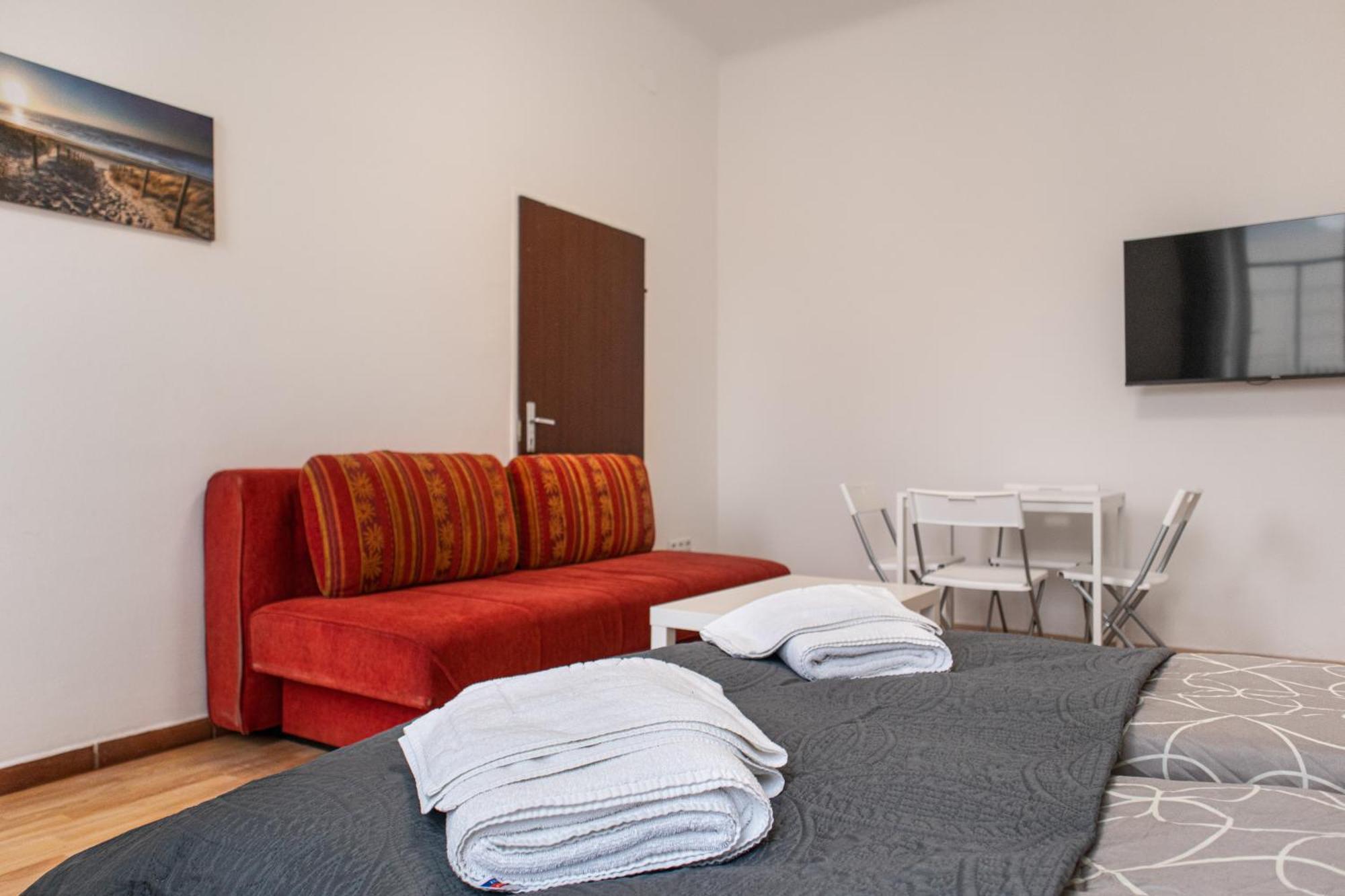 וינה Homelike 2Br Apt. @Millenium Tower/Danube River מראה חיצוני תמונה
