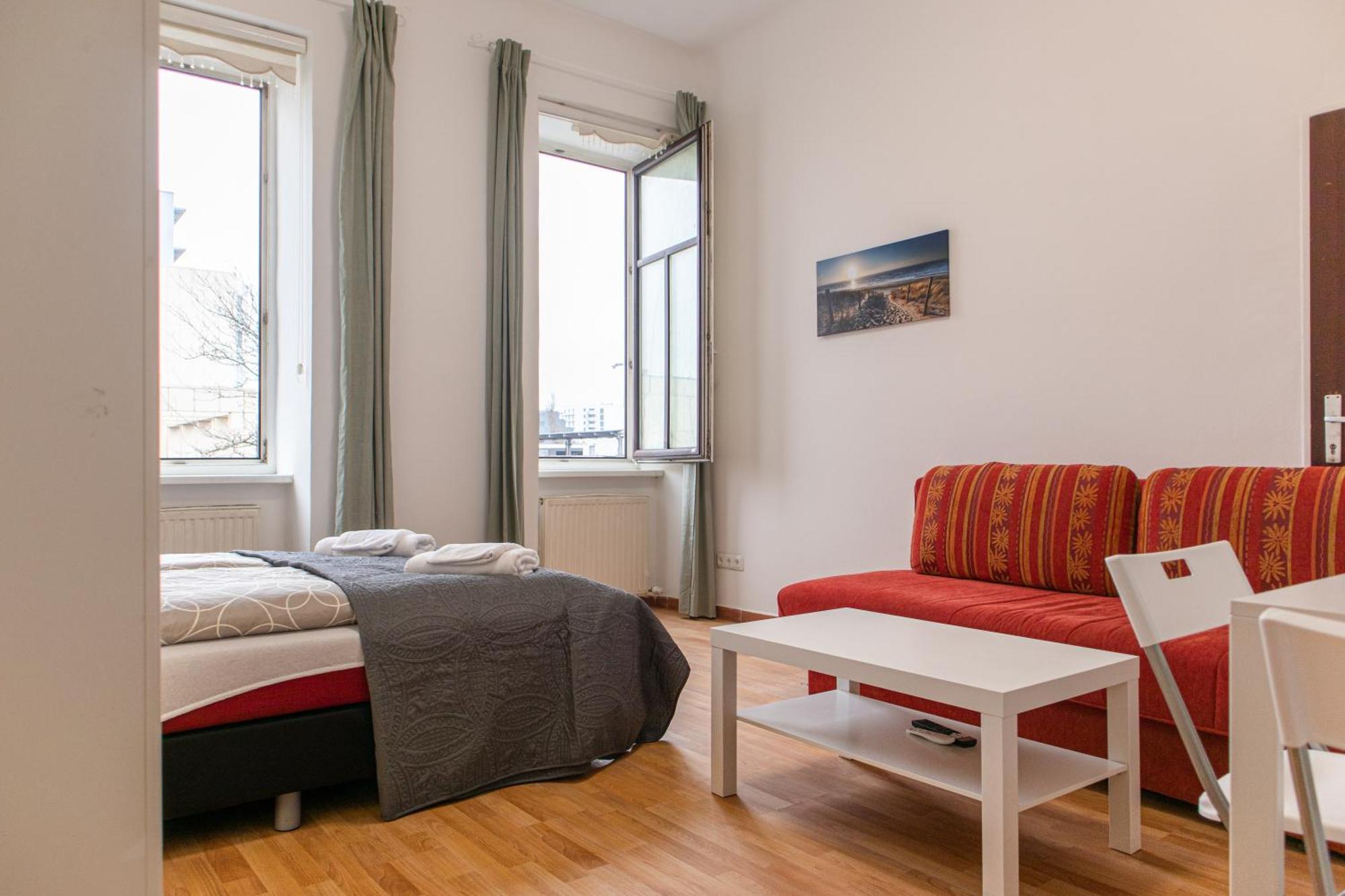 וינה Homelike 2Br Apt. @Millenium Tower/Danube River מראה חיצוני תמונה